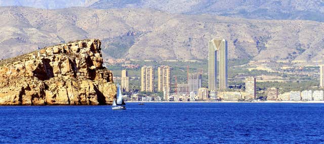 Alquiler de barco con patrón en Benidorm en Benidorm