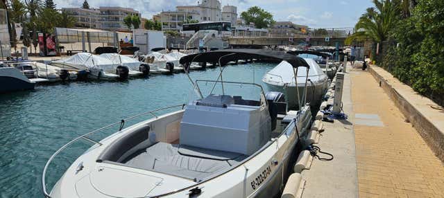 Alquiler de barco sin licencia en Jávea en Javea