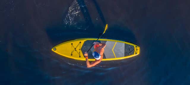 Alquiler de equipo de paddle surf en Playa Santiago en Playa De Santiago