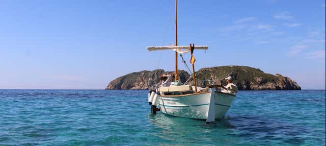 Alquiler de llaüt con patrón en Santa Ponsa en Santa Ponsa