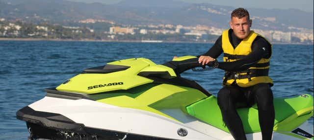 Alquiler de moto de agua en Puerto Banús en Marbella