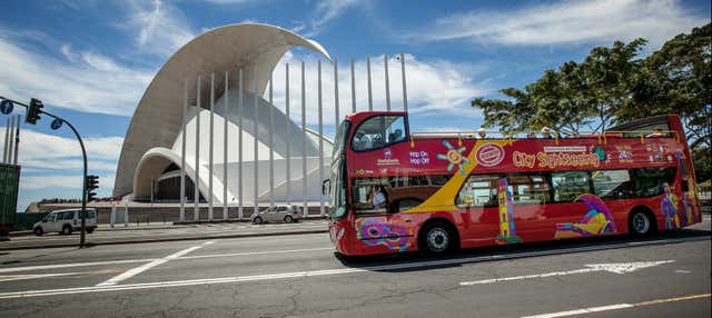 Autobús turístico de Santa Cruz de Tenerife en Santa Cruz De Tenerife
