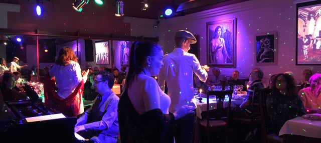 Cena con espectáculo de ópera y zarzuela en el restaurante La Castafiore en Madrid