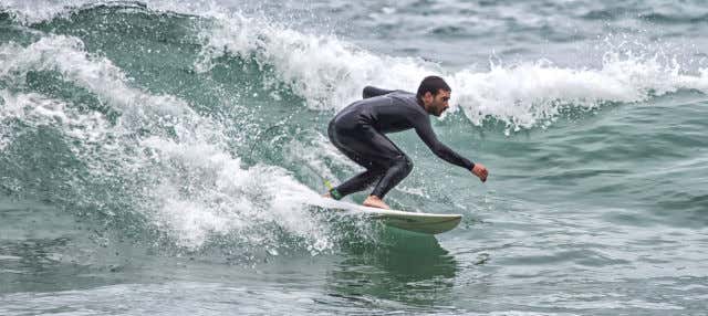 Curso de surf en Celorio en Nueva Llanes