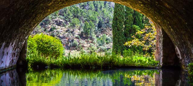 Entrada a los Jardines de Alfabia en Bunola