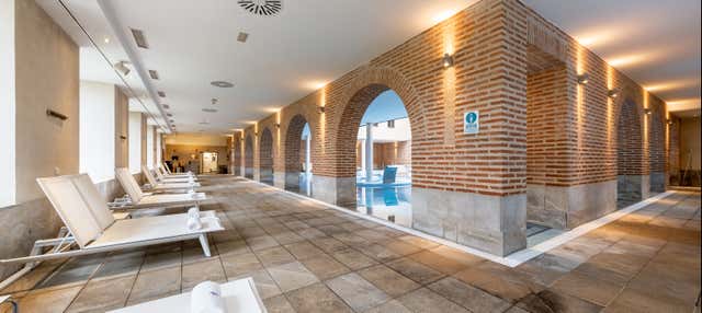 Entrada al balneario Castilla Termal Olmedo en Olmedo
