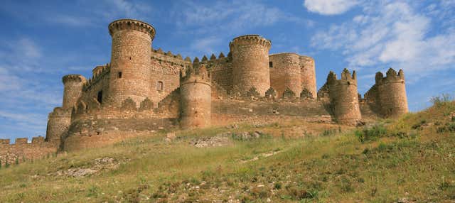Entrada al castillo de Belmonte en Belmonte