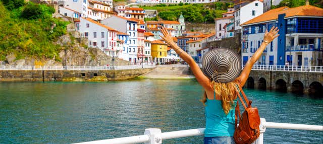 Excursión a Avilés, Cudillero y Luarca en Gijon