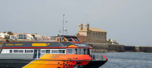 Excursión a Tabarca en barco con visión submarina en Santa Pola