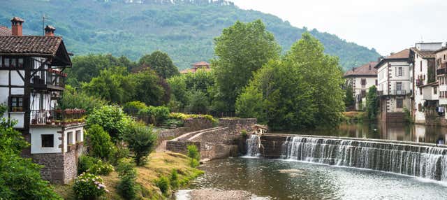 Excursión al Valle del Baztán y las cuevas de Zugarramurdi en Pamplona