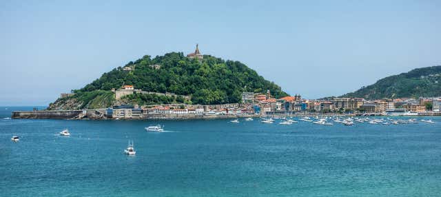 Free tour de los misterios y leyendas del Monte Urgull en San Sebastian