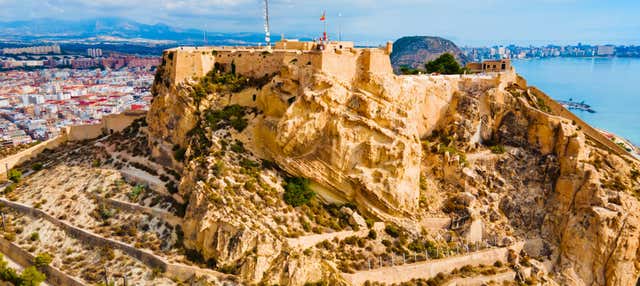 Free tour por el castillo de Santa Bárbara en Alicante