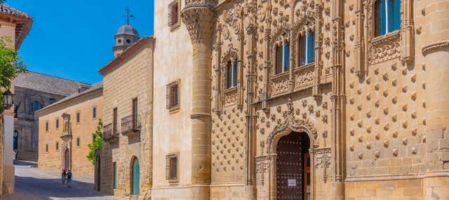 Free tour por la Baeza palaciega en Baeza