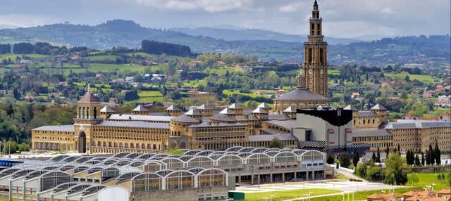 Free tour por Laboral Ciudad de la Cultura en Gijon
