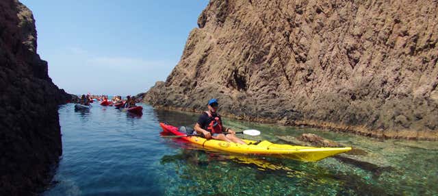 Kayak y snorkel en Cabo de Gata en Fabriquilla