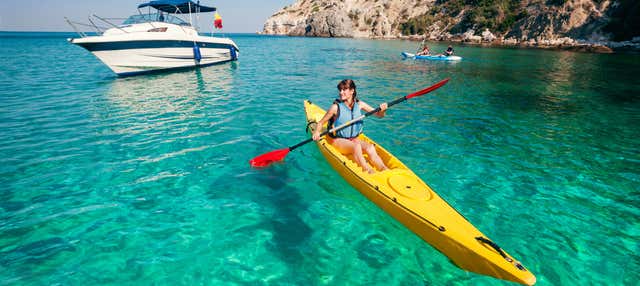 Kayak y snorkel en la playa de La Rijana en Gualchos
