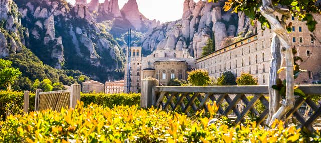 Montserrat por libre en autobús en Barcelona