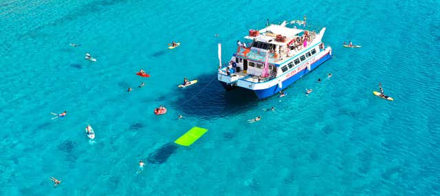 Paseo en barco por Cala Bassa y Cala Conta en San Antonio Abad