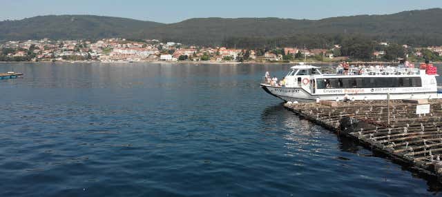Paseo en barco por la ría + Degustación de mejillones en Combarro