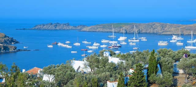 Paseo en catamarán por el Cabo de Creus en Rosas