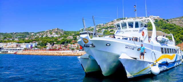 Paseo en catamarán por Jávea en Javea