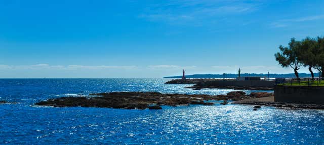 Paseo en catamarán por la costa este de Mallorca en Cales De Mallorca