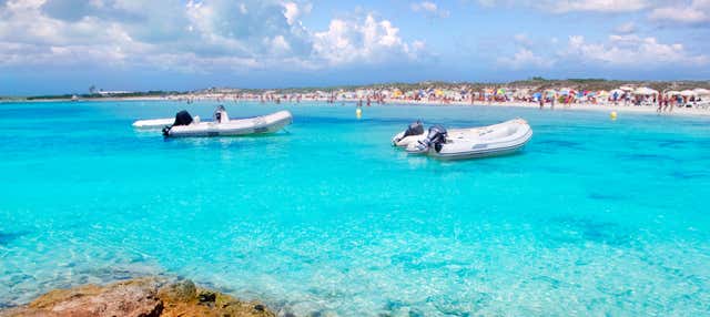 Paseo en lancha con snorkel por Formentera en Formentera