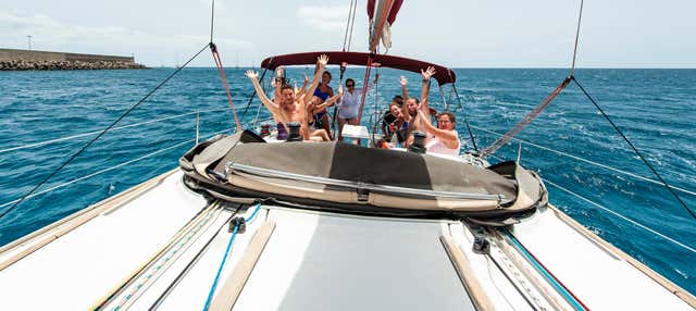 Paseo en velero con avistamiento de cetáceos desde Morro Jable en Morro Jable