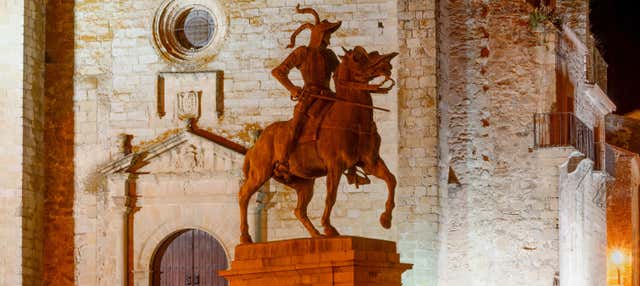 Tour de los misterios y leyendas de Trujillo en Trujillo