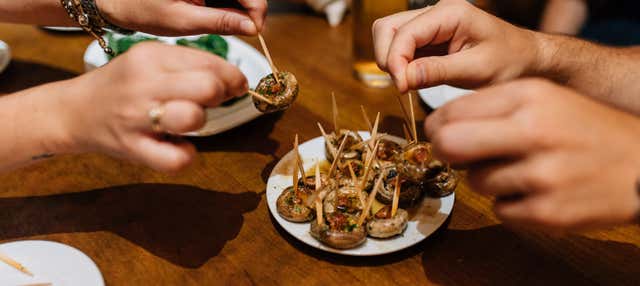 Tour de tapas por Madrid con opción de entrada a una azotea en Madrid