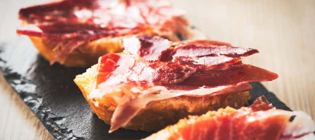 Tour de tapas y vinos por Madrid en Madrid