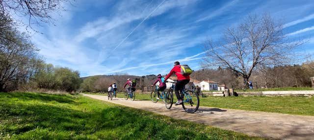 Tour en bicicleta por la Vía Verde de la Plata en Hervas