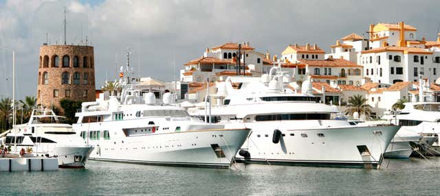 Tour en bicicleta por Puerto Banús en Marbella