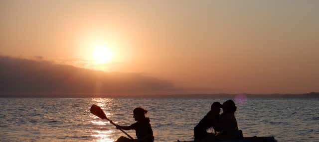 Tour en kayak al atardecer por Hondarribia en Hondarribia