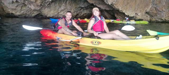 Tour en kayak por Cala Granadella en Javea