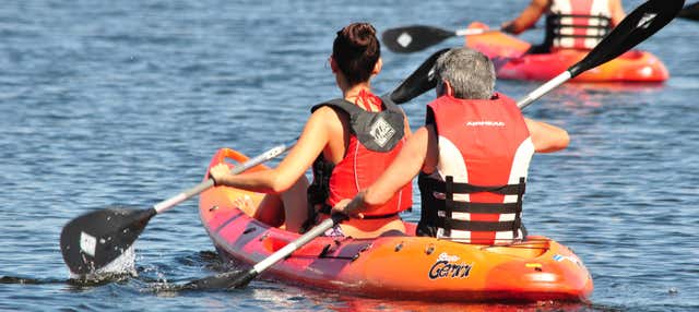 Tour en kayak por el embalse de Alcántara en Alcantara