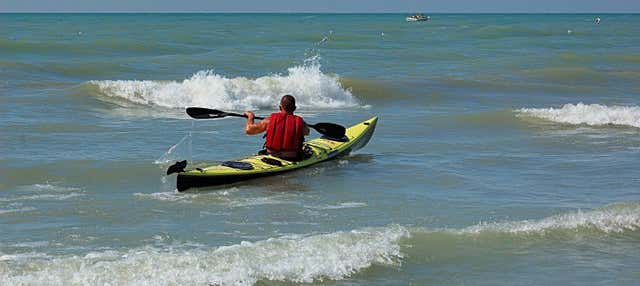 Tour en kayak por las marismas de Sancti Petri en Sancti Petri