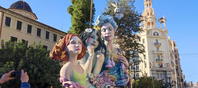 Tour por la Valencia fallera en Valencia