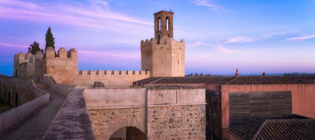 Tour por las murallas de Badajoz y Elvas en Badajoz