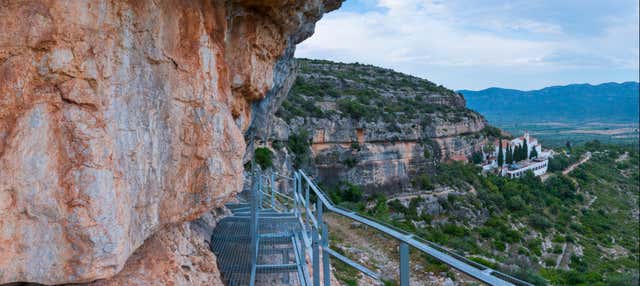 Tour por las pinturas rupestres de los Abrigos de la Ermita en Tortosa