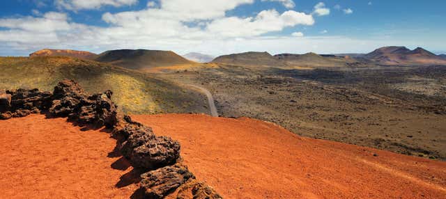 Tour por lo mejor de Lanzarote con entradas en Playa Blanca