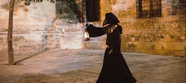 Tour teatralizado de la peste por Málaga en Malaga