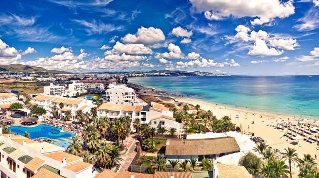 Traslados en Playa d'en Bossa en Playa D En Bossa