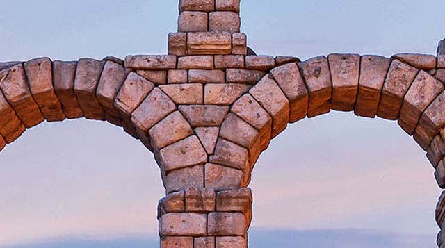Traslados en Segovia en Segovia