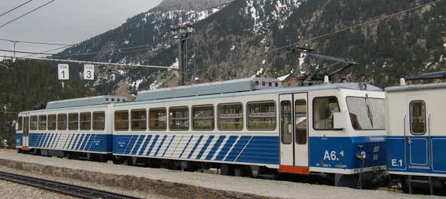 Tren cremallera del Vall de Núria en Ribes De Freser