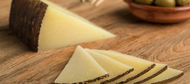 Visita a una fábrica de queso con degustación y taller en Bolanos De Calatrava