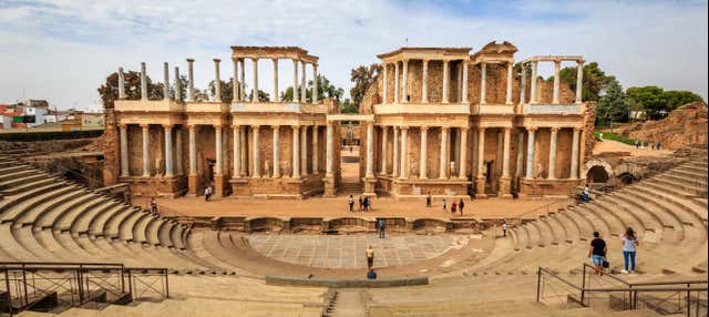 Visita guiada por el anfiteatro y teatro romano en Merida