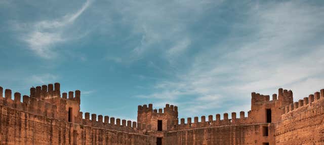 Visita guiada por el Castillo de Baños de la Encina en Banos Encina