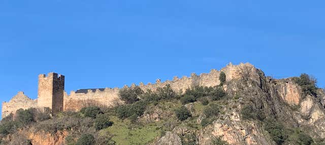 Visita guiada por el Castillo de Cornatel en Carucedo
