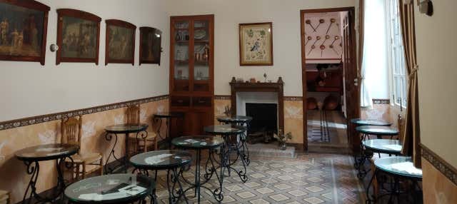 Visita guiada por el Palacete de la Hilandera en Alcala Real